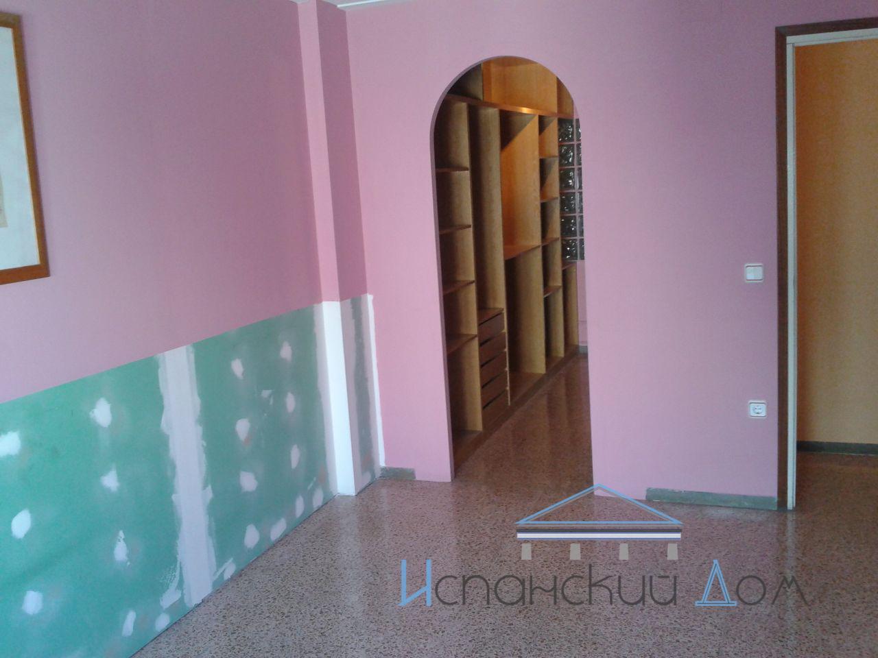 Квартира в Бланесе близко от пляжа.